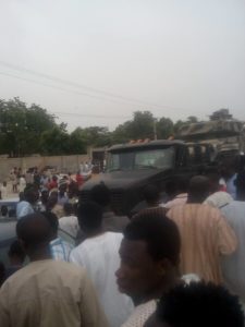 BREAKING!!! Truck Conveying Army Armored Tank Involved in Multiple Accident (Photos) 2 6019050 retim jpg213aa2a02ea9aa995cb3e3914228d883