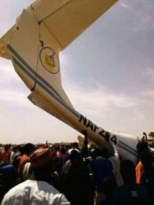 6853369 planecrash1 jpg15900ea0b0f7944306ca4171e691fdd5